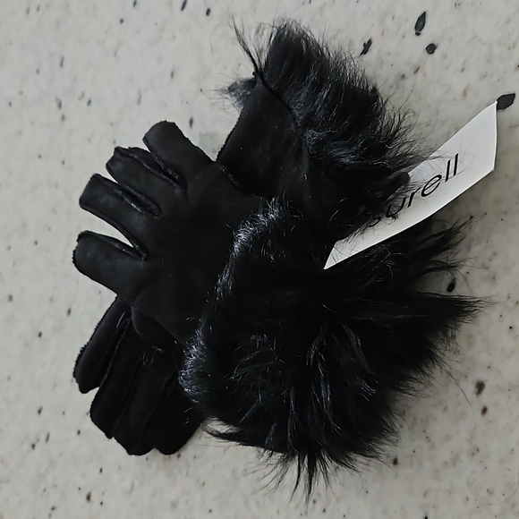 SHEARLING GLOVES - Picture 1 of 5